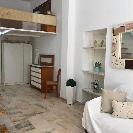 Estudio Lala 2 Apartman *